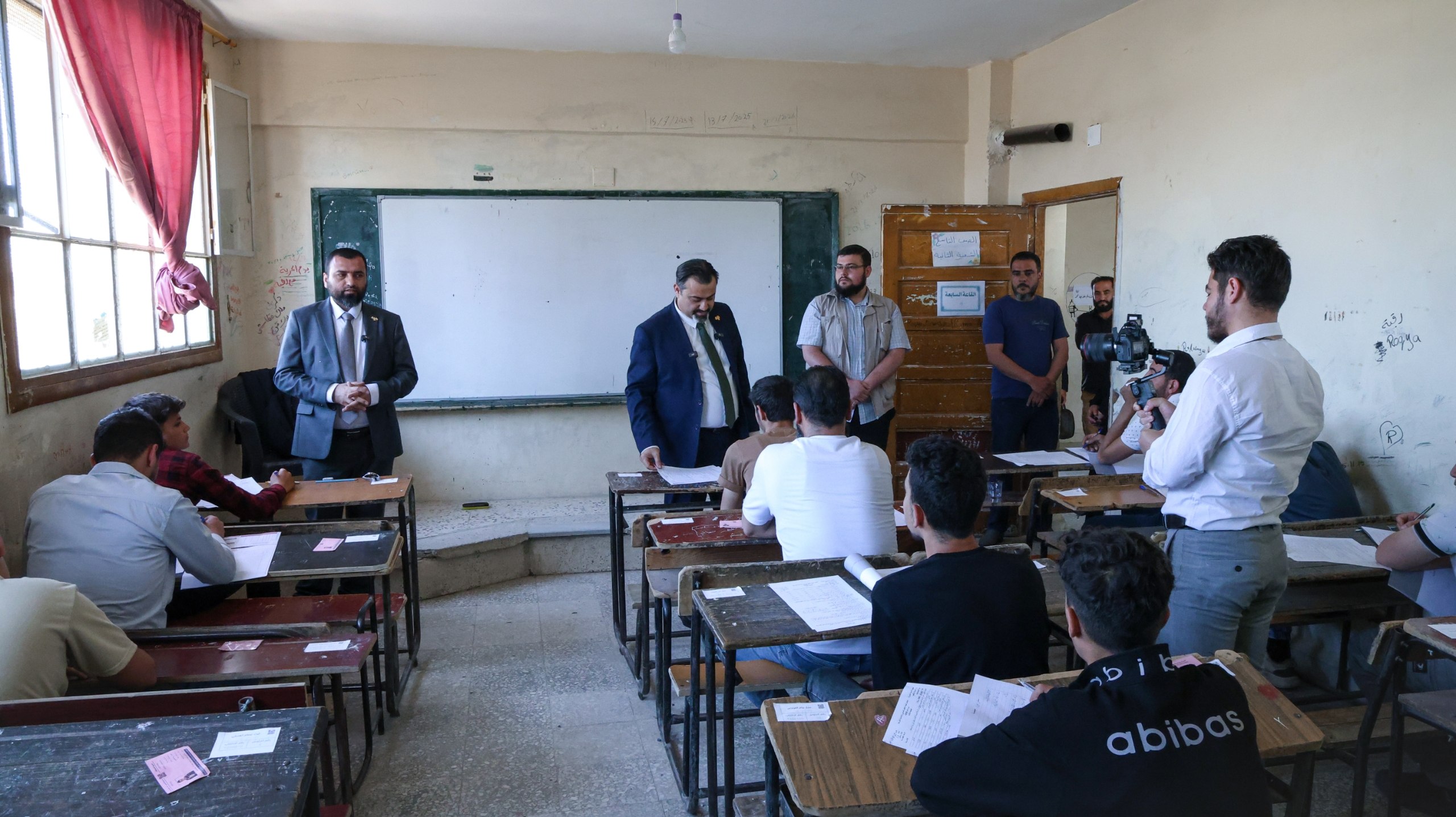 رئيس الهيئة المركزية ووزير التربية يتفقدان عددًا من المراكز الامتحانية في حمص